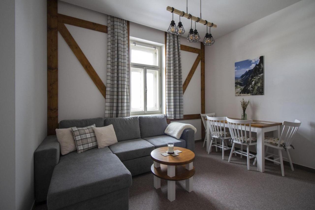 Apartman Srnka S Vyhladom Na Vysoké Tatry Exterior photo