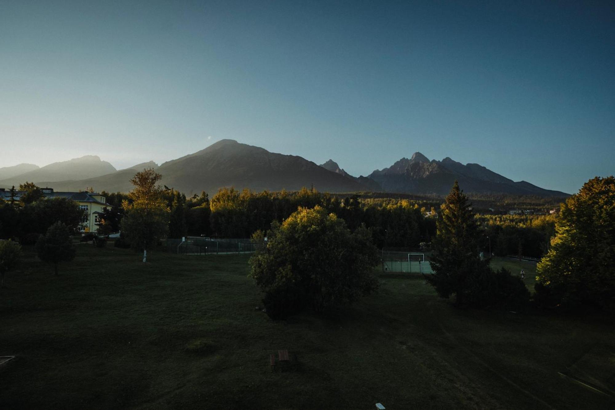 Apartman Srnka S Vyhladom Na Vysoké Tatry Exterior photo